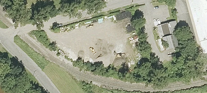 95 Circuit Ave
