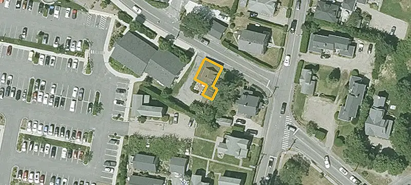 61 Prospect St