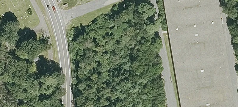 87 Cedar St