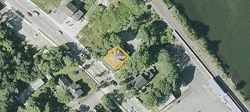 355 Main St