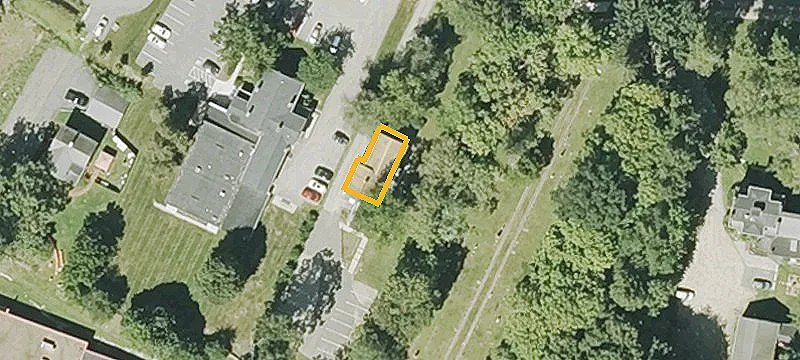 141 Main St