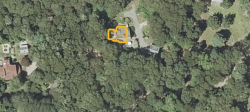 28 Dolphine Merry Rd
