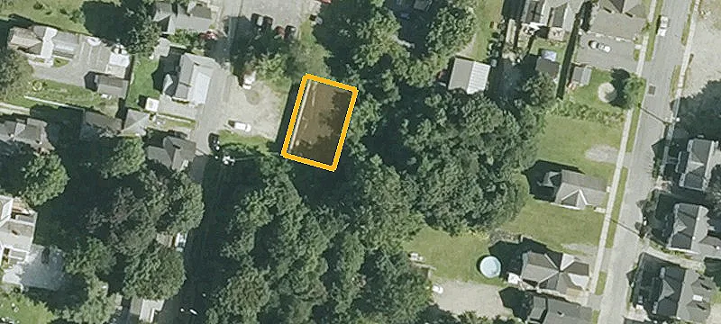 38 Pleasant St