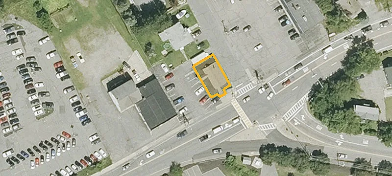 176 Main St