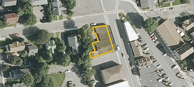 186 Main St