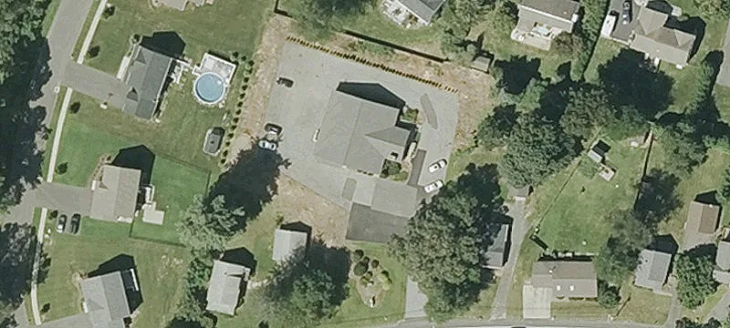 281 Maple St