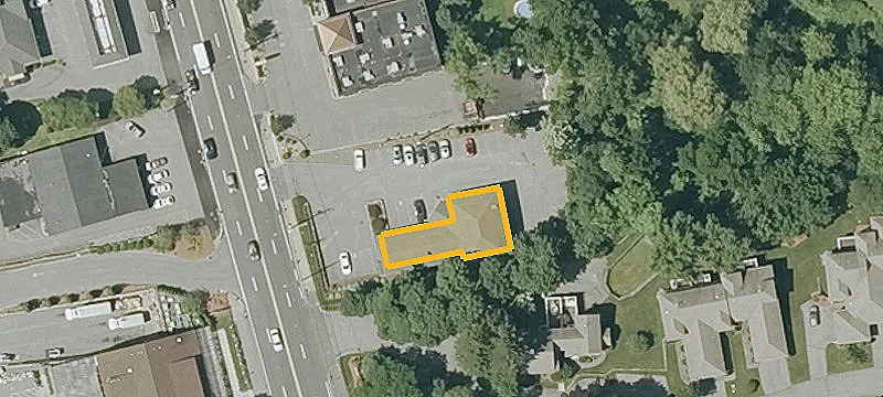 95 Main St