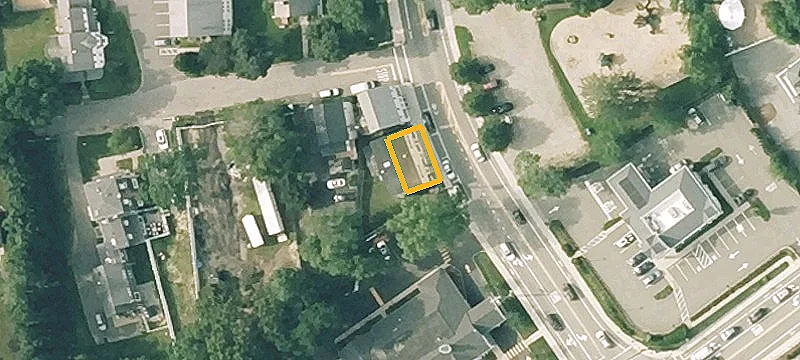 74 Main St