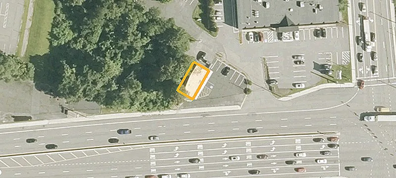 141 Tpke Rd