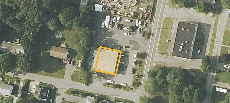 127 Macomber Ave
