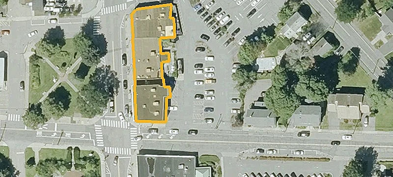 902 Highland Ave