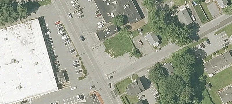 37 Jackson St