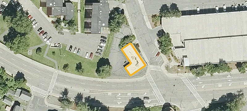 25 Newton St