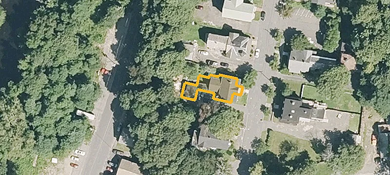 35 Bacon St