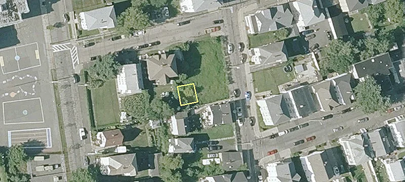 143 Crapo St