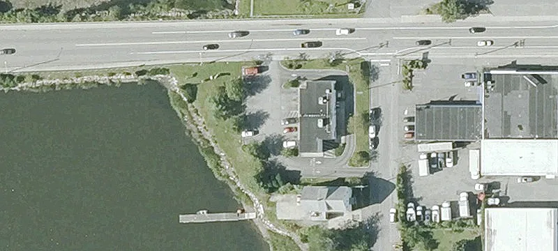 7 Howland Rd