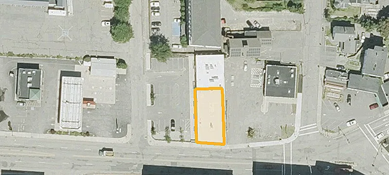 35 Main St