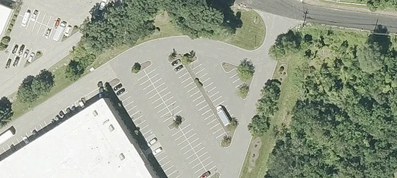 360 Cedar Hl St