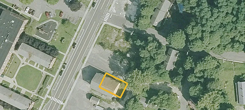 50 Commercial St