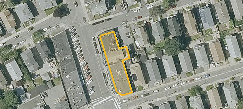 372 Main St