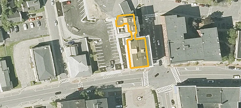 378 Main St
