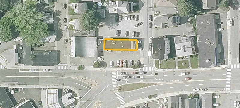945 Main St