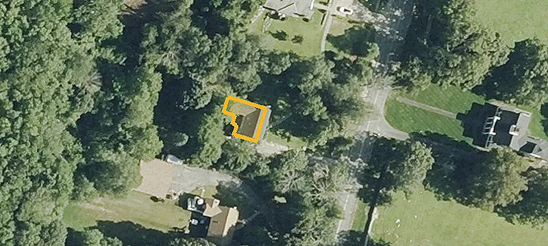 11 Pleasant St