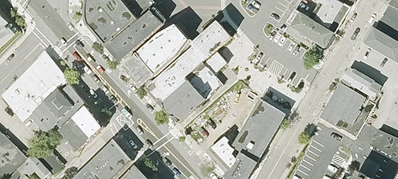 318 Main St