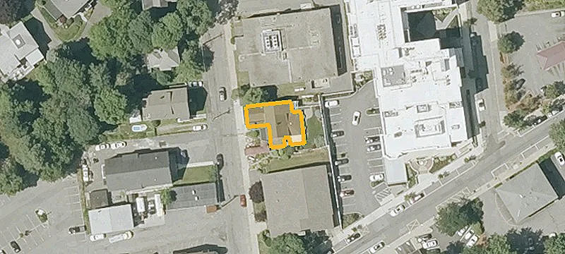 11 Linden St
