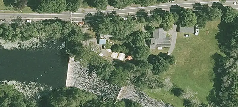240 Topsfield Rd