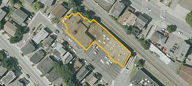 11 Miller St