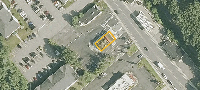 536 Main St