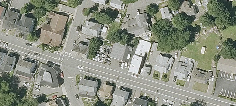 251 Water St