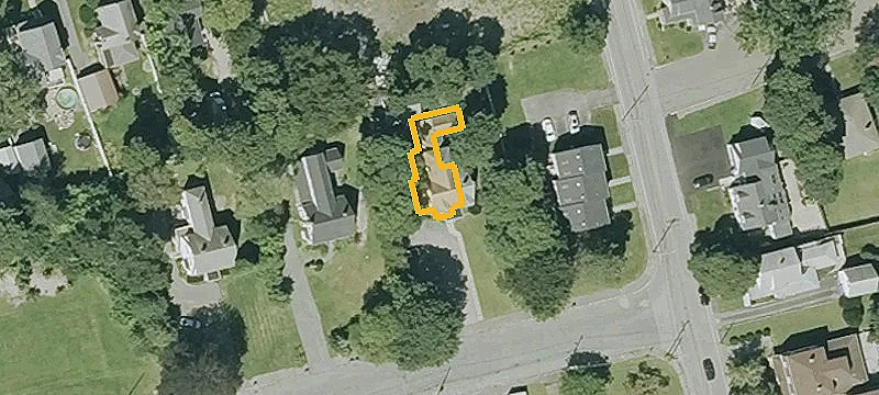 92 Church St