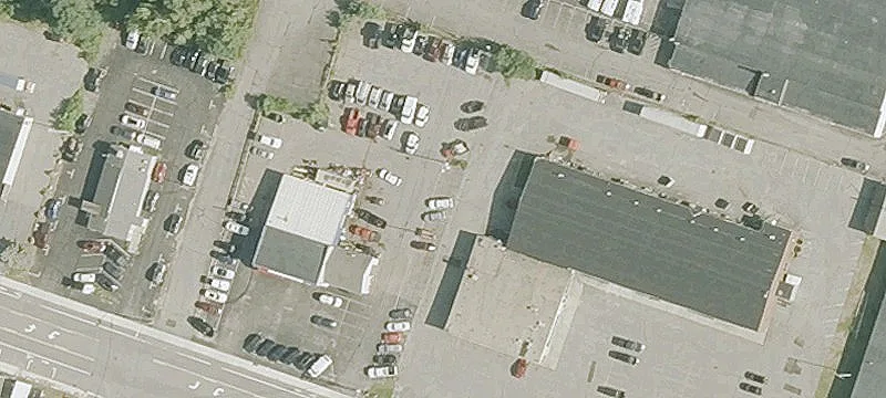 402 Summer St