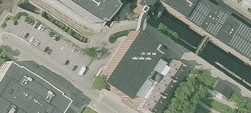 30 French St