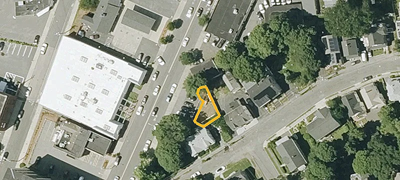 365 Main St