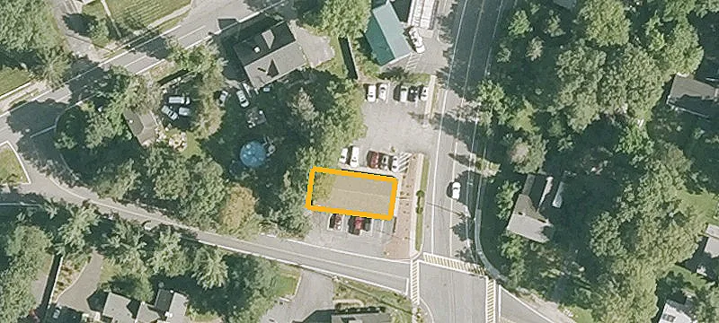 162 Main St
