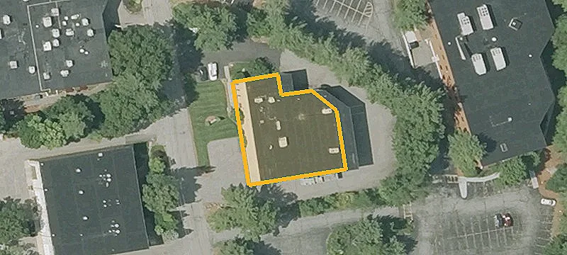 37 Linnell Cir