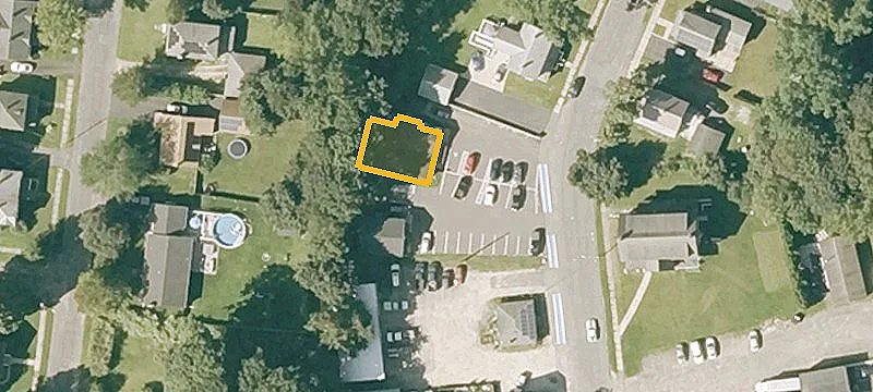 51 Daly Ave