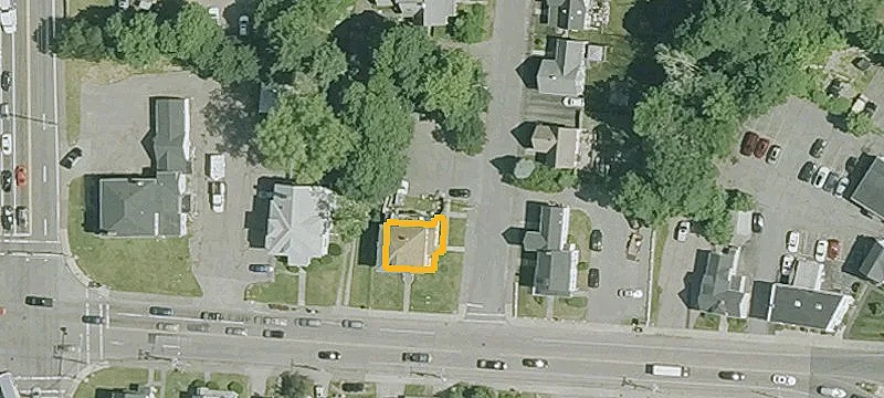 37 Brockton Ave