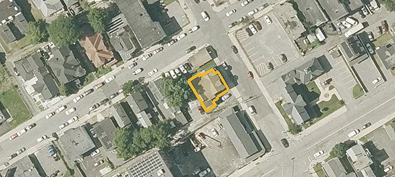 130 Franklin St