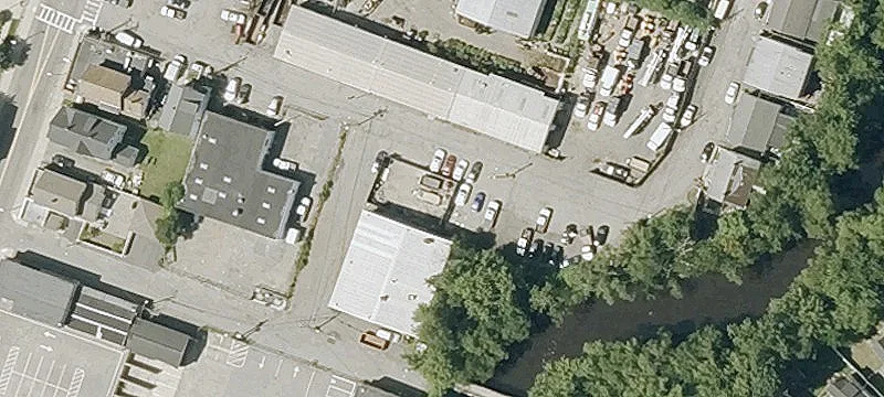 15 A St
