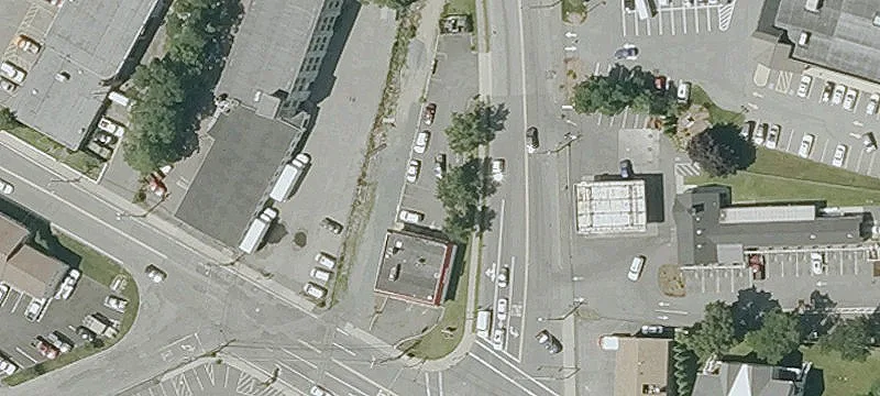 589 Main St