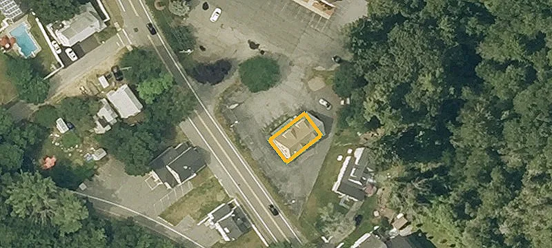 2504 Main St