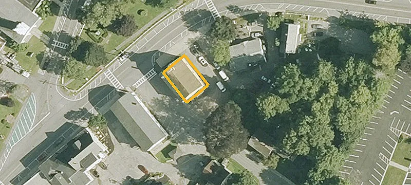 33 Main St