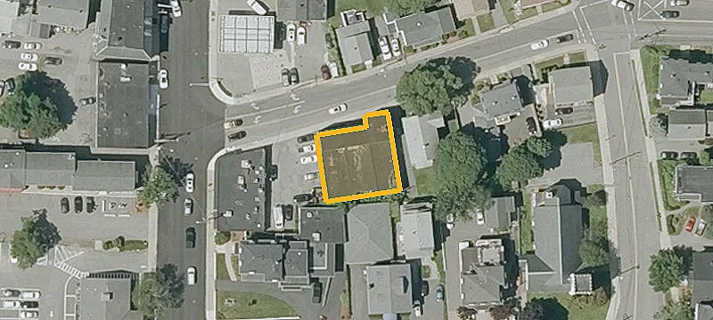 5 Pleasant St