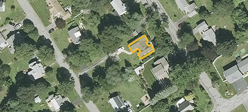 51 Jennifer St