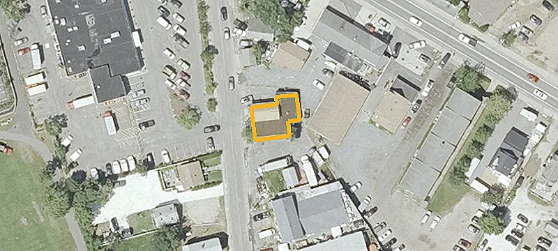 20 Lagoon Pond Rd
