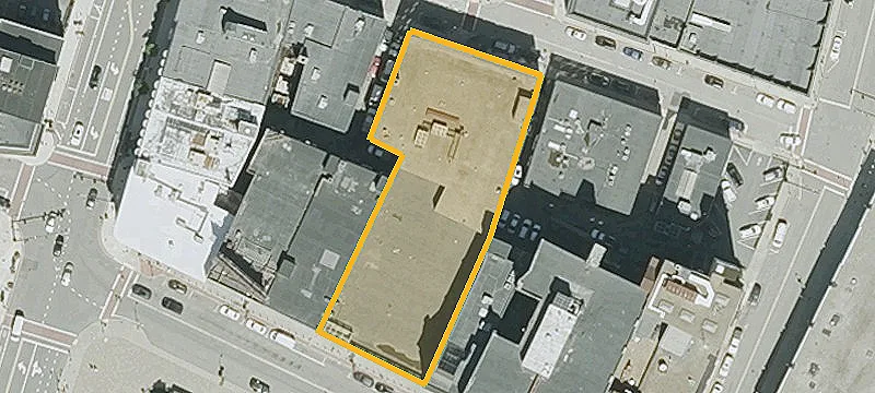 22 Frnt St